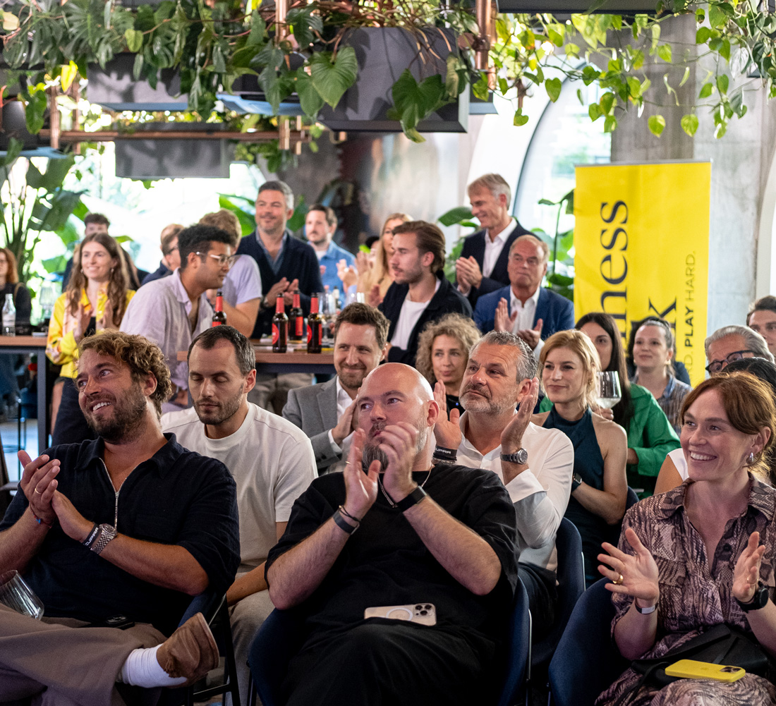 Applaus für die Gewinner der 101 Köpfe von Business Punk bei der Ehrung in Berlin.