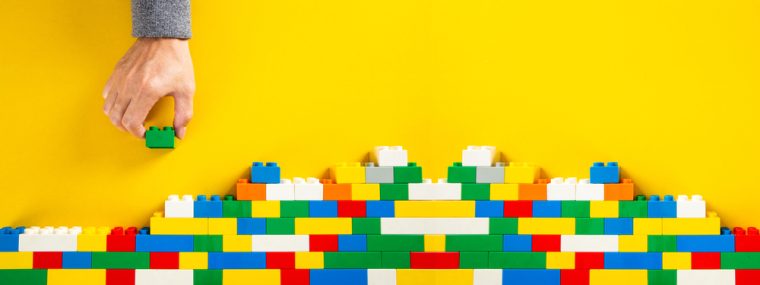 Mit Lego dem Burnout entkommen – Deloittes neue Strategie für mentale Gesundheit