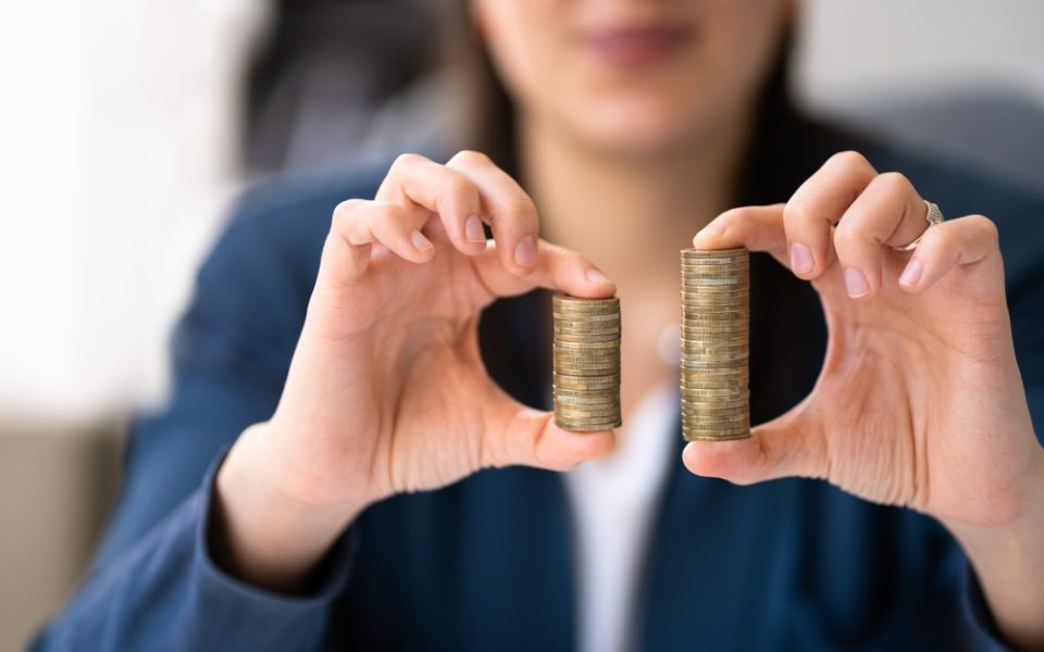 Je größer die Gehaltsunterschiede im Unternehmen, desto eher melden Mitarbeiter Missstände