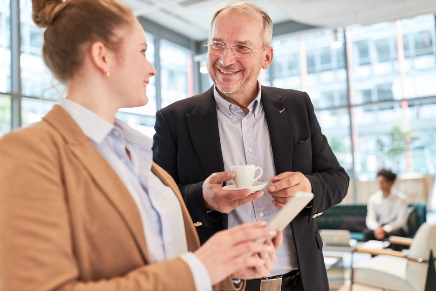 Karriere-Killer Small Talk: So vermeiden Sie verbale Fettnäpfchen beim Chef