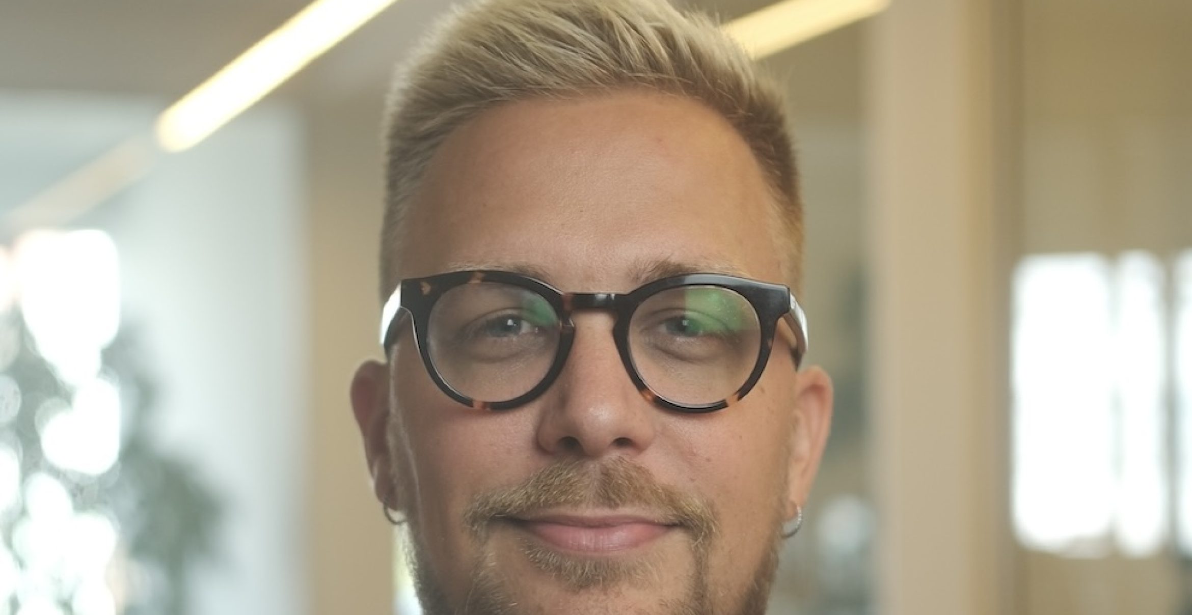 Von 600 Euro Startkapital zu 70+ Spezialisten: Die Social Media Pirates Story