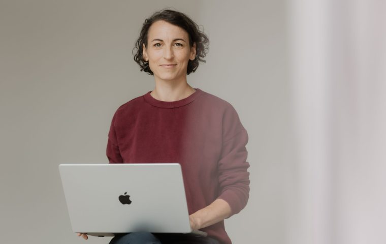 Die Rentenlücke schließen: Fünf Schritte zur finanziellen Unabhängigkeit für Frauen