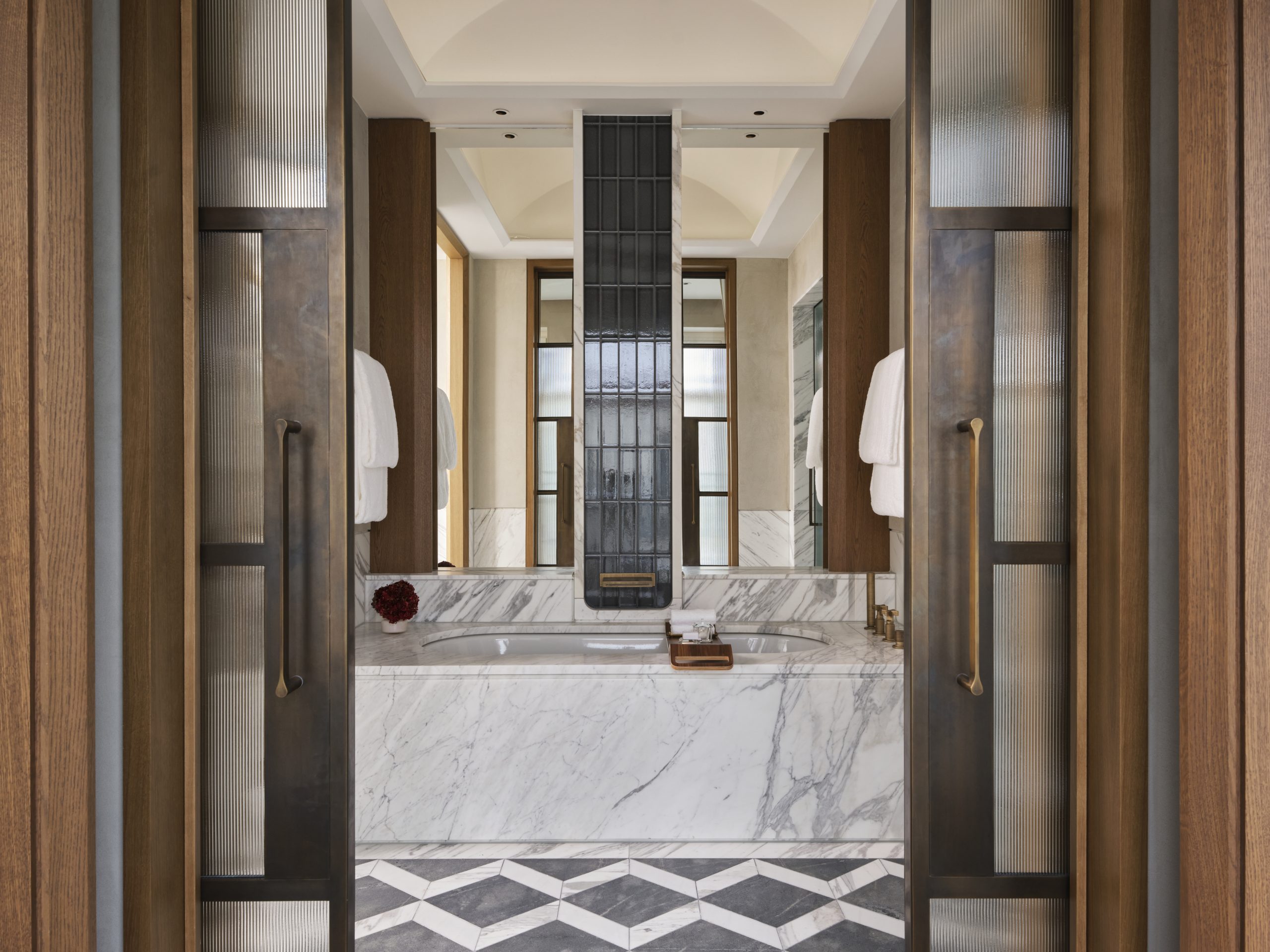 Mit dem Rosewood Munich hat die internationale Edelmarke ein stilvolles Zuhause in der bayerischen Hauptstadt gefunden