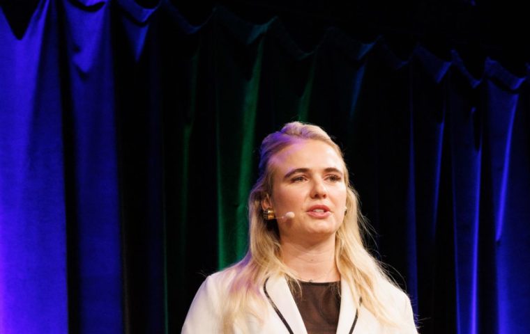 „The Dual Shift“: Wie Maria von Scheel-Plessen Frauen den Weg zu Karriere und Familie ebnet