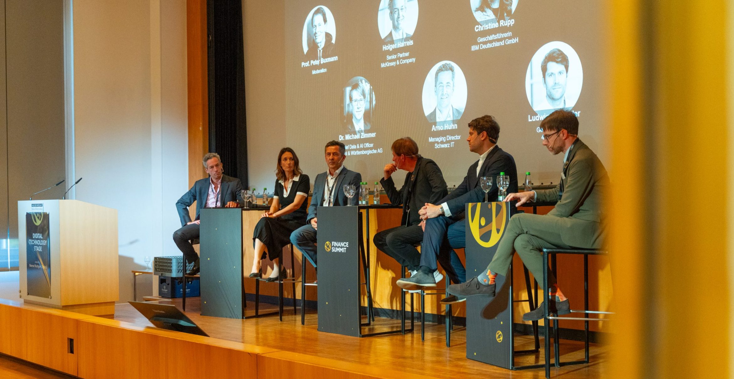 Stuttgart Finance Summit: Deutschland zwischen KI-Aufbruch und Abstiegsangst