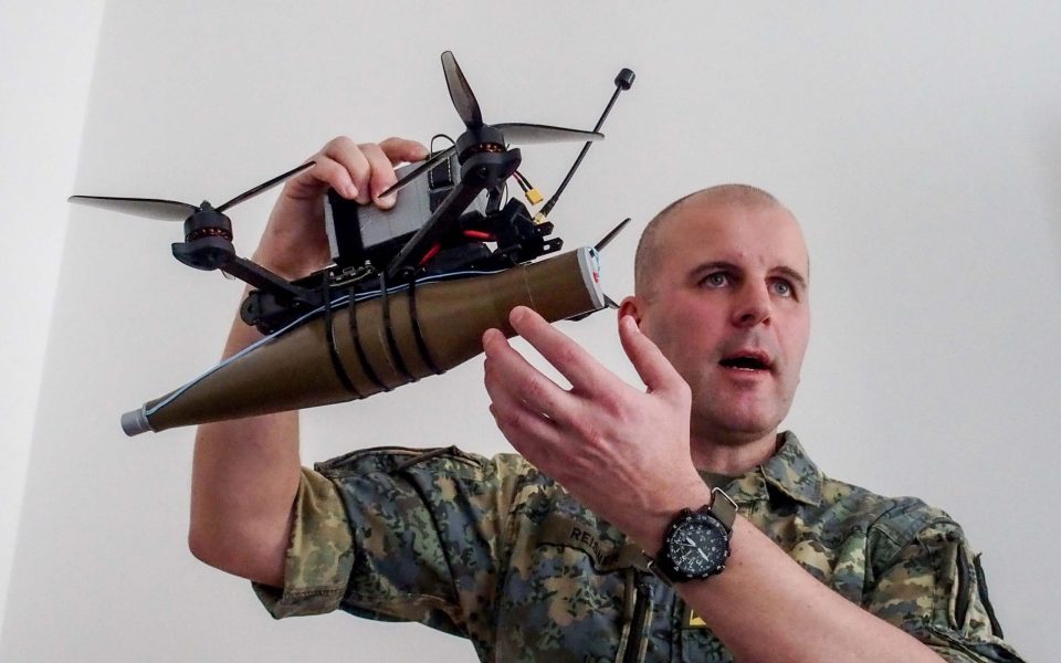 Markus Reisner ist Oberst des Generalstabsdienstes im Österreichischen Bundesheer und Leiter des Instituts für Offiziersausbildung an der Theresianischen Militärakademie