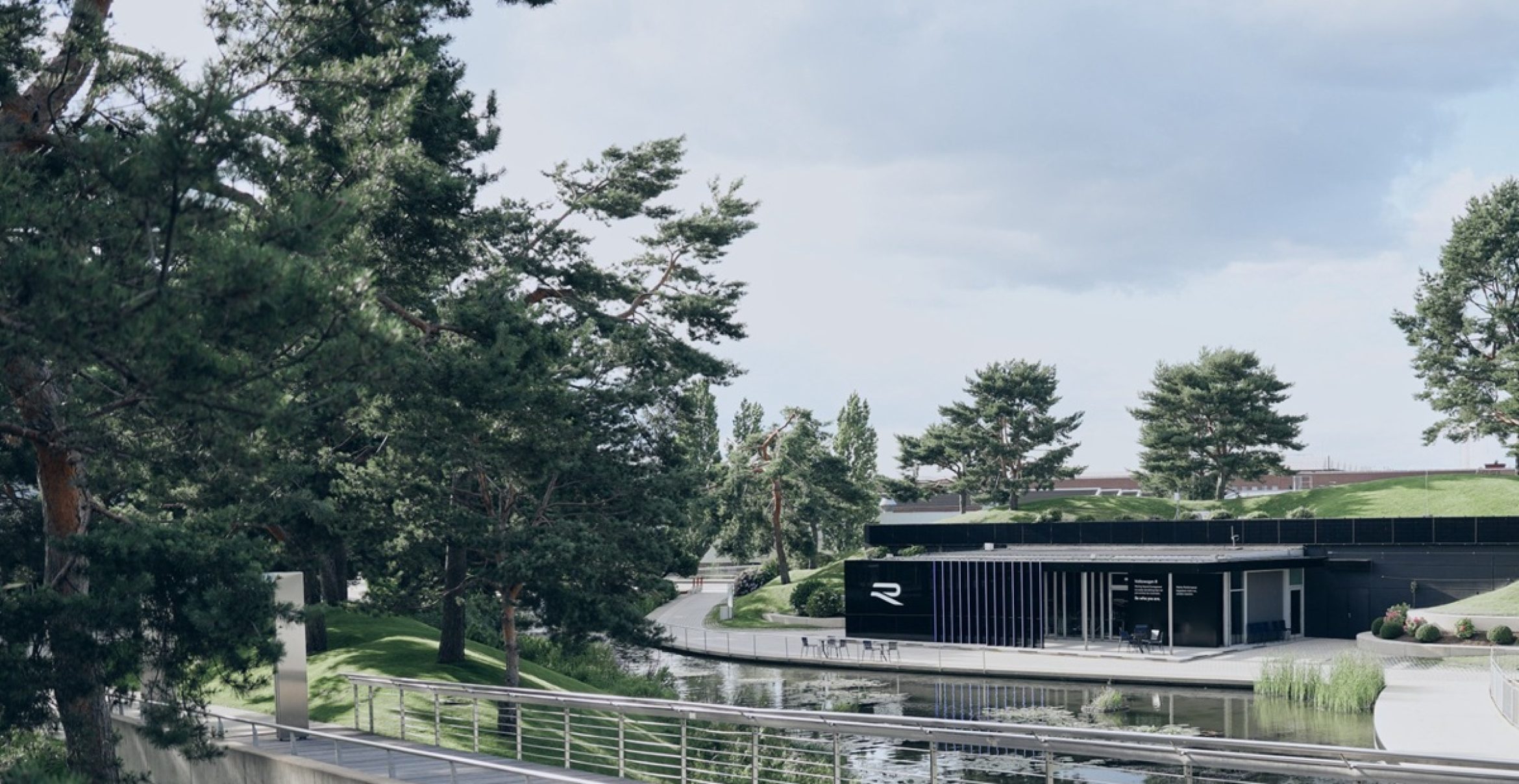 Von der Rennstrecke ins Reisebüro: Volkswagen R startet eigenes Travelportal