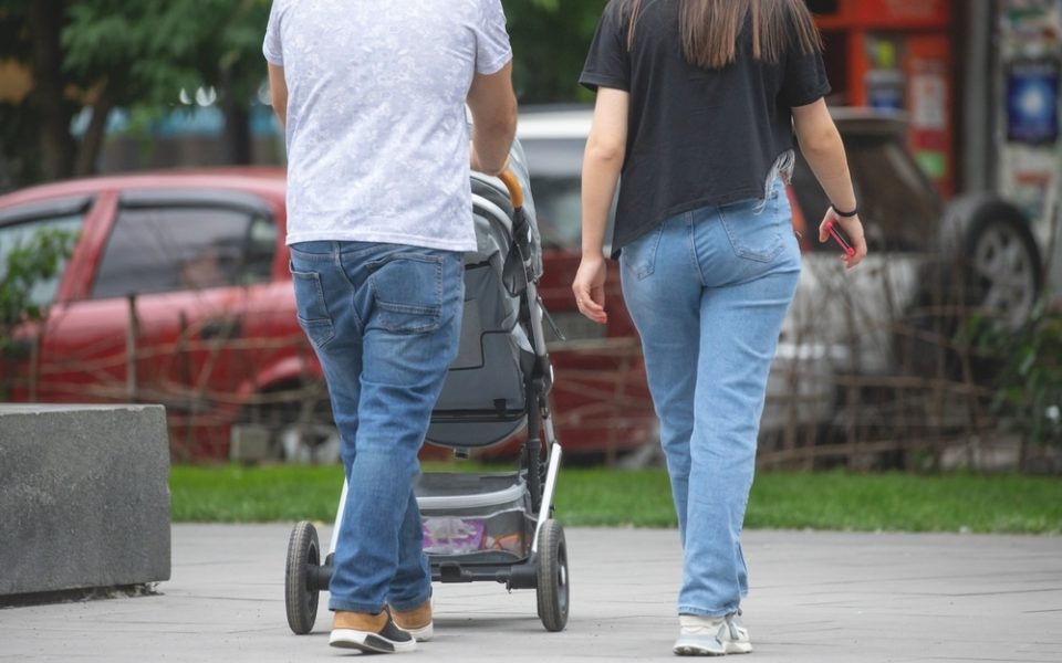 So sichert man sich Rentenbeiträge parallel zur Kindererziehung
