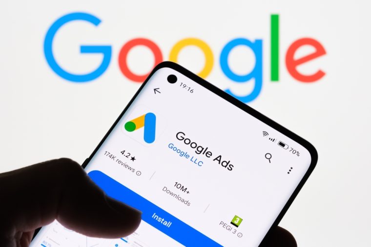 Google zeigt Werbung direkt in KI-Antworten – Gamechanger im Ad-Markt