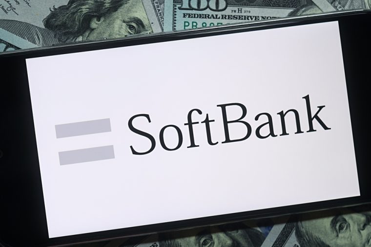 Softbank verkauft Nvidia-Aktien: KI-Poker oder Panik?