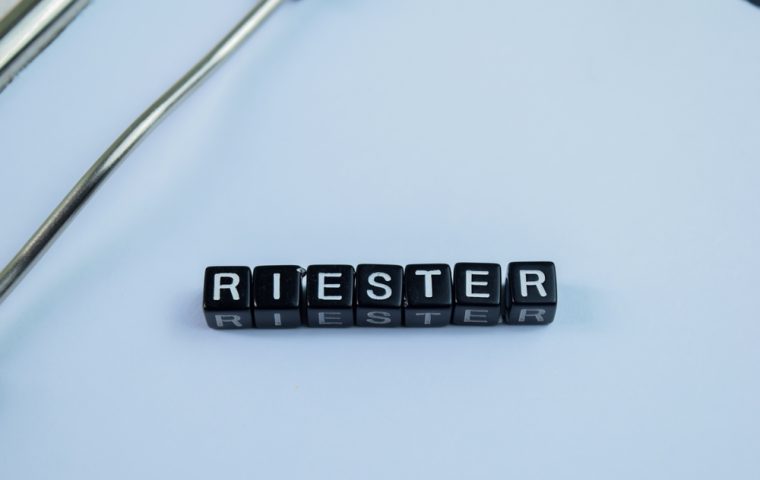 Riester-Hammer: BGH kippt einseitige Rentenkürzungen