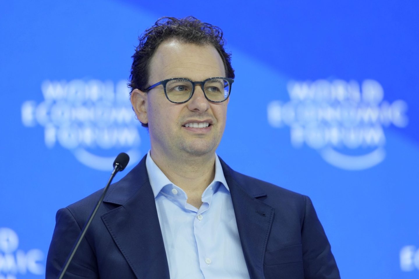 Davos wird zur KI-Show – und die CEOs zerfleischen sich