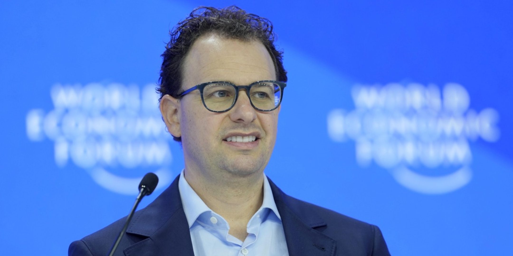 Claude Mythos: Wenn KI zur Cyberwaffe wird – und niemand sie stoppen kann