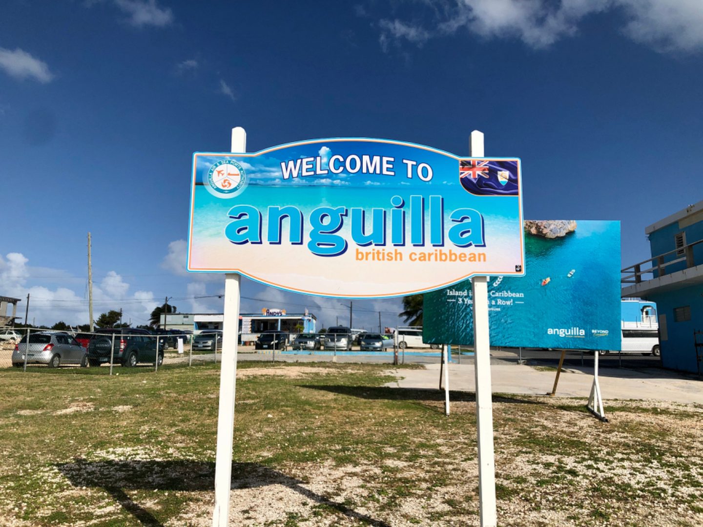 AI: Zwei Buchstaben finanzieren ein ganzes Land – Anguillas .ai-Jackpot