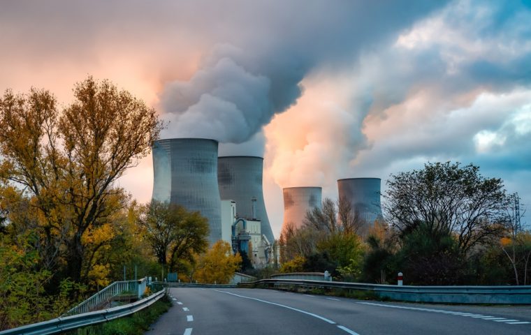 Deutschland will die Zukunft. Frankreich liefert den Strom