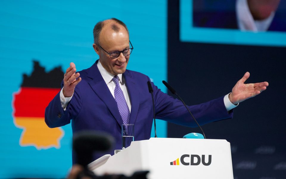 Klarnamen statt Trolle: Merz erklärt das Netz zur Ordnungszone