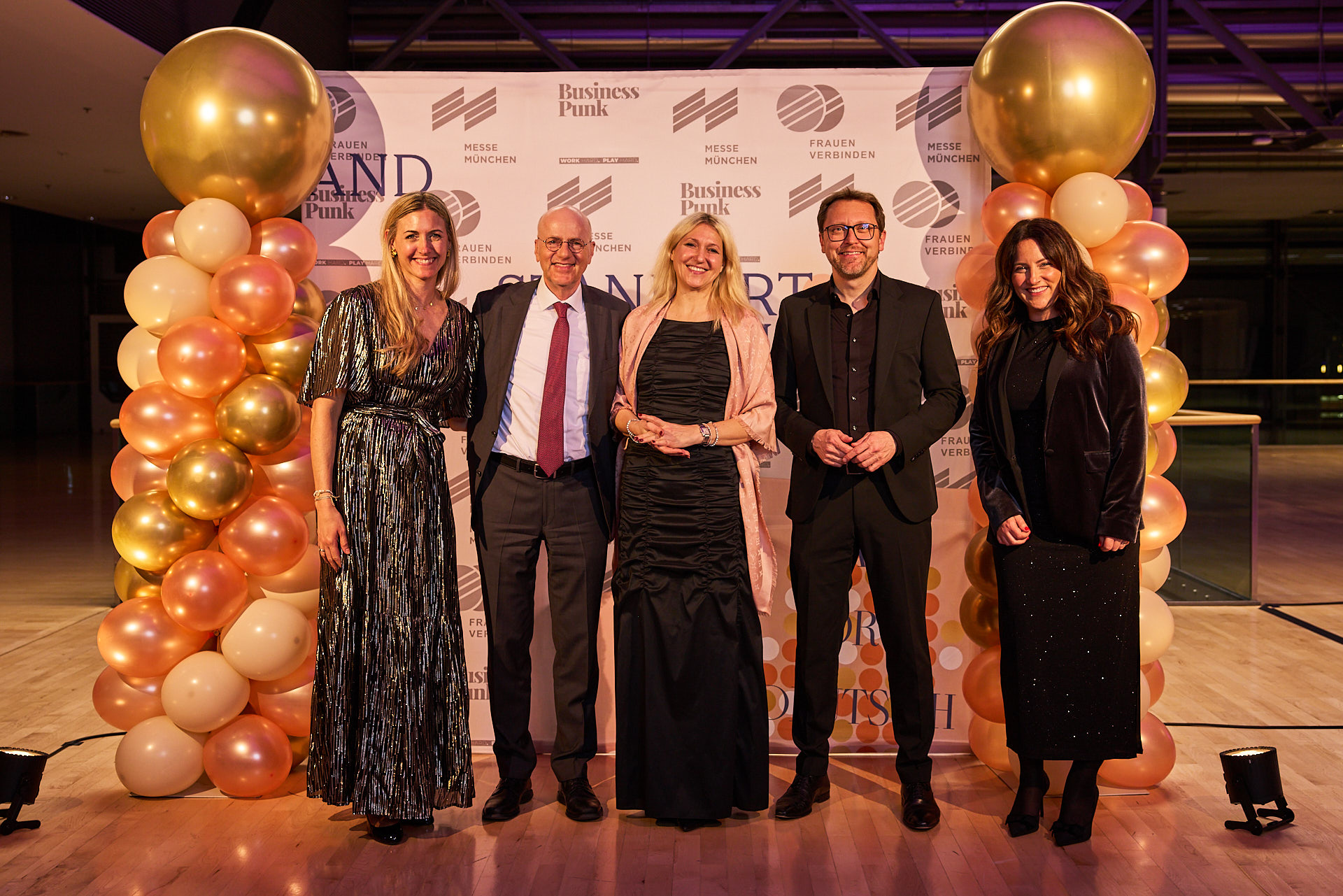 Dr. Susanne Hennigers, Dr. Reinhard Pfeiffer, Dr. Silke Launert, Stefan Rummel  und Jennifer Hader