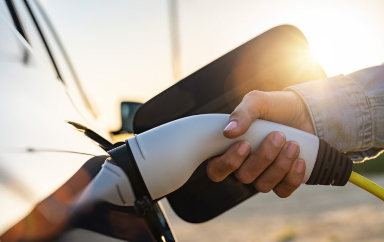 Suchen explodieren um 54 Prozent: Gebrauchte E-Autos werden vom Ladenhüter zum Renner