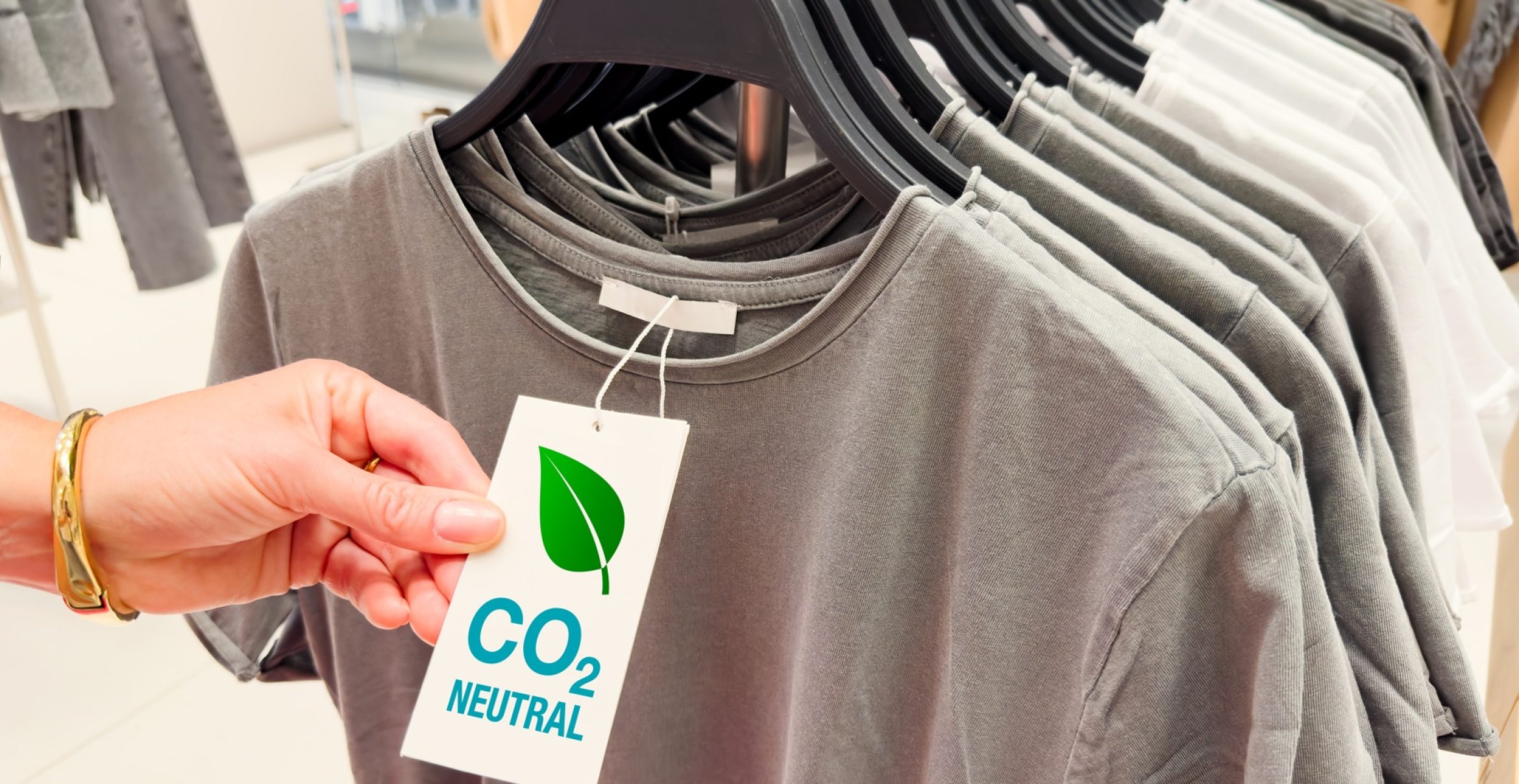 Mode aus CO₂: H&M setzt auf Biotech-Revolution