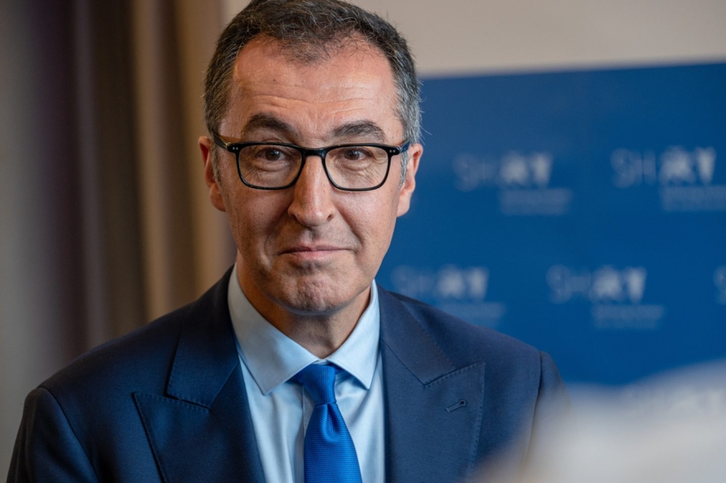 „Baden-Grünenberg“: Cem Özdemir führt Grüne zum Wahlsieg