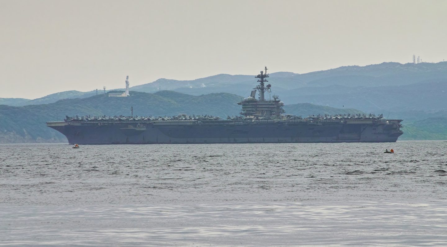 USS „Lincoln“ vor Iran: Macht, Technik, Abschreckung