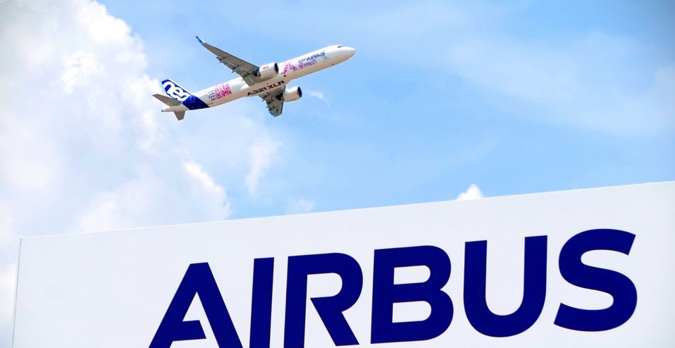 Airbus im freien Fall: 50% Gewinncrash und das gefährliche Spiel auf Zeit