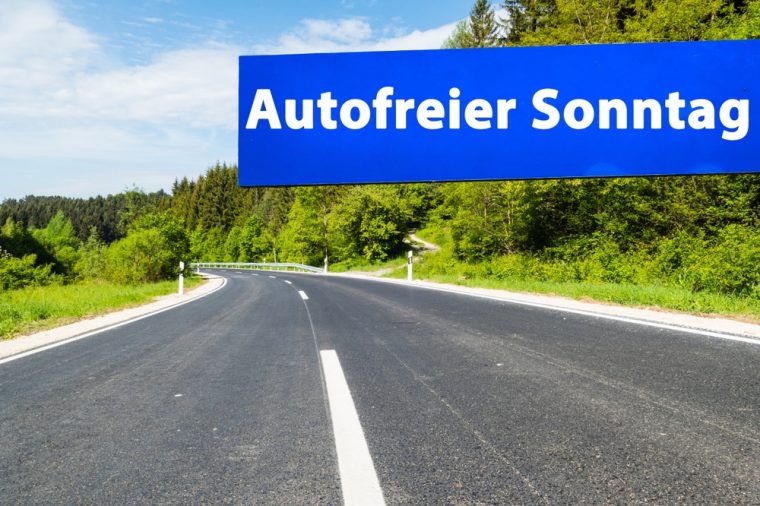 Als Deutschlands Autobahnen leer waren: Was die Ölkrise 1973 und das Desaster von Hormus gemeinsam haben