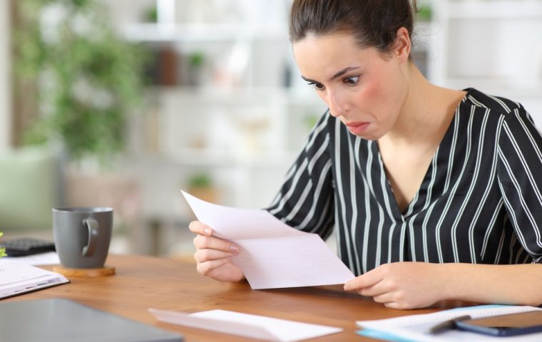 Postident-Betrug: Wie Kriminelle mit deiner ID Kredite kassieren