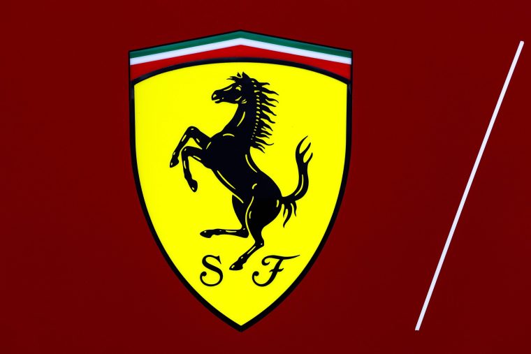 Aktie rutscht ab nach Ferrari Luce – 550.000 Euro für einen Elektro-Flop?