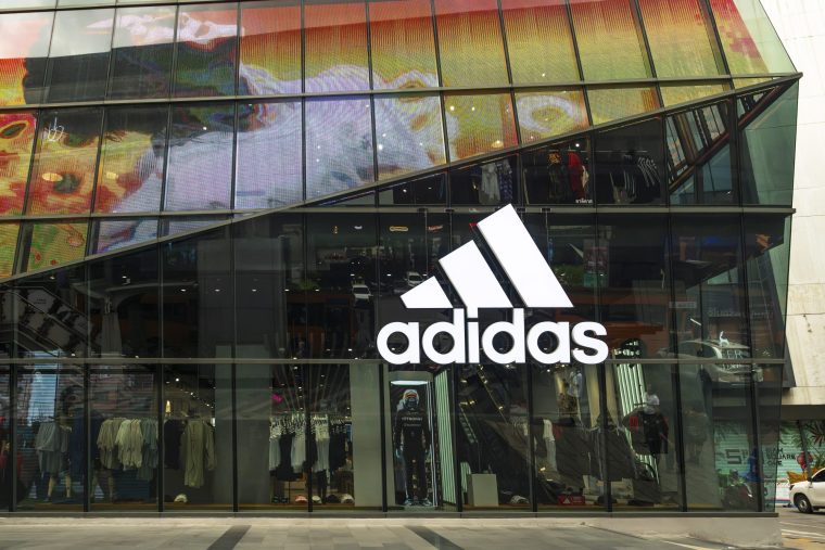 Rekordumsatz, Kursabsturz: Warum Adidas-Anleger dem WM-Sommer misstrauen