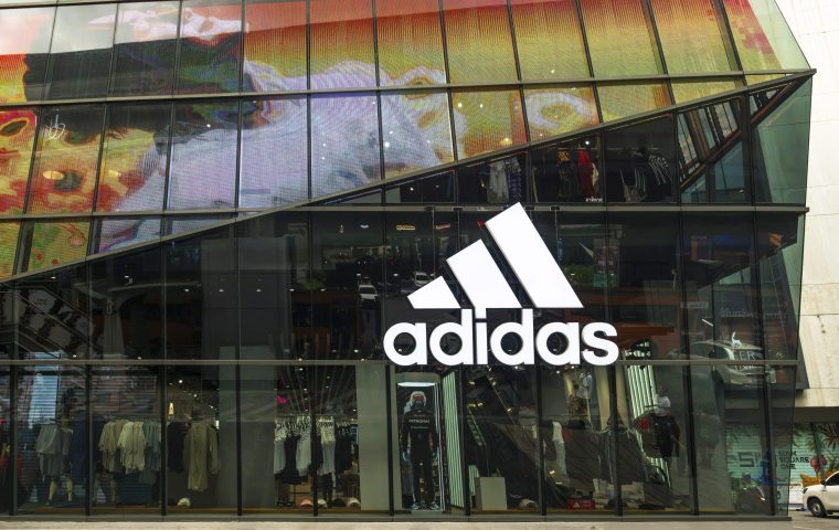 Rekordumsatz, Kursabsturz: Warum Adidas-Anleger dem WM-Sommer misstrauen