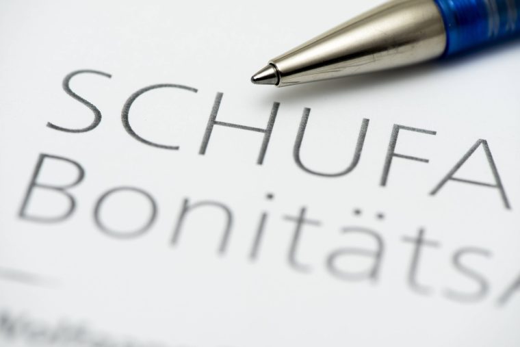 Schufa speichert historische Daten: Was Verbraucher jetzt wissen sollten