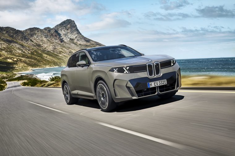 Wasserstoff bei BMW: Vom Kofferraum-Tank zum Serien-SUV