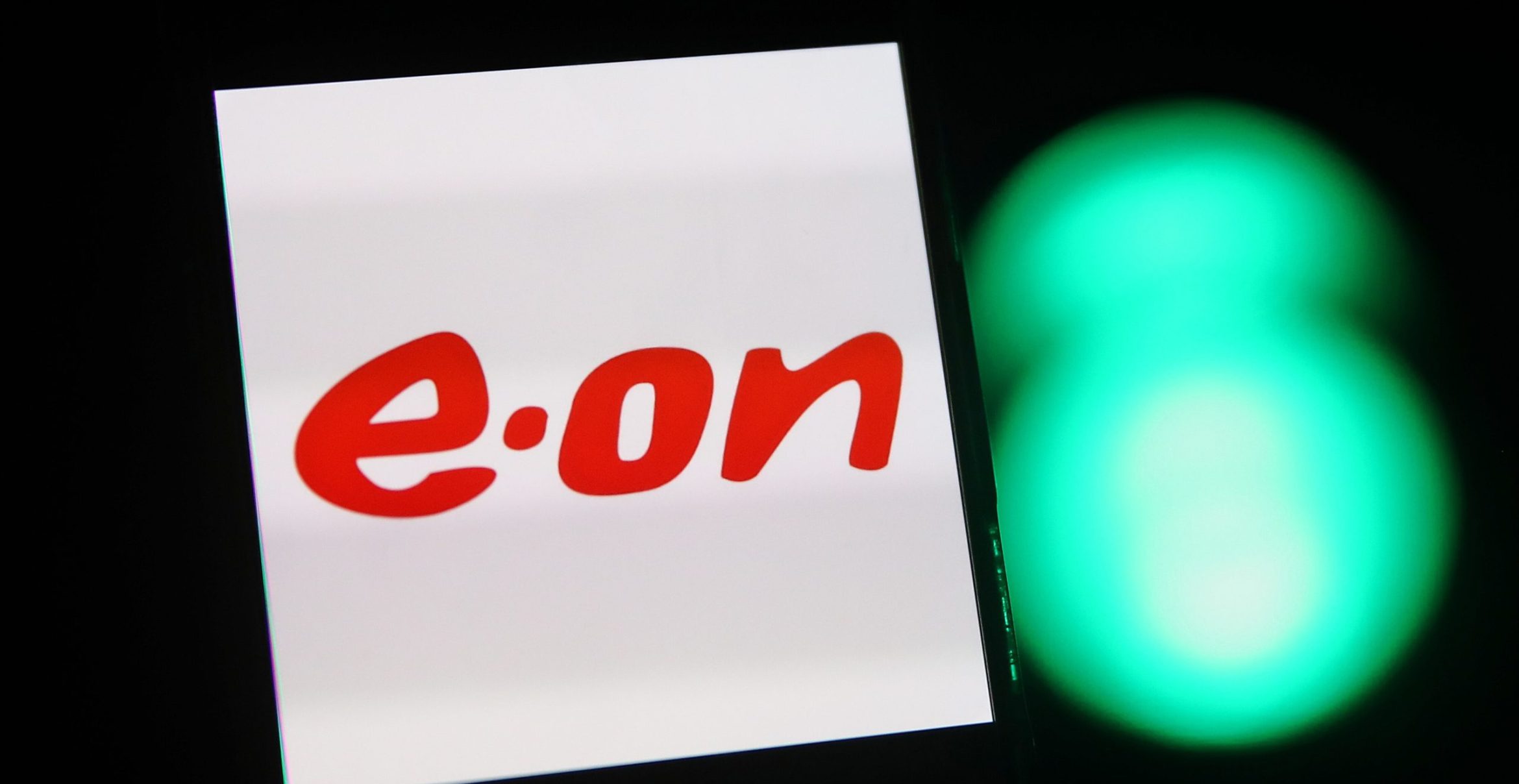 Eon: Netzausbau für 8,7 Mrd. Euro trotz Verzögerungen im Zeitplan