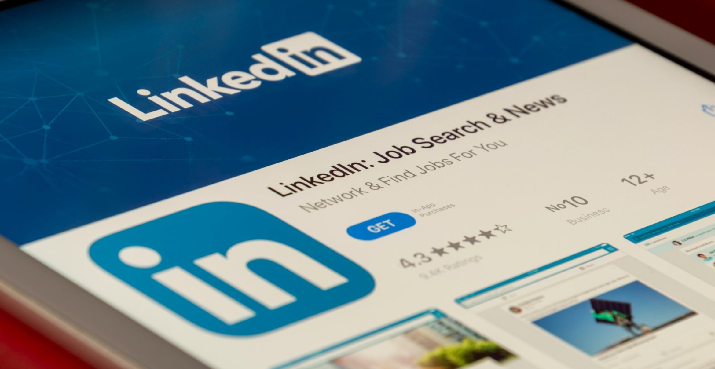 KI-Texte & Videos: LinkedIn & Snap kämpfen gegen die eigene Spam-Flut