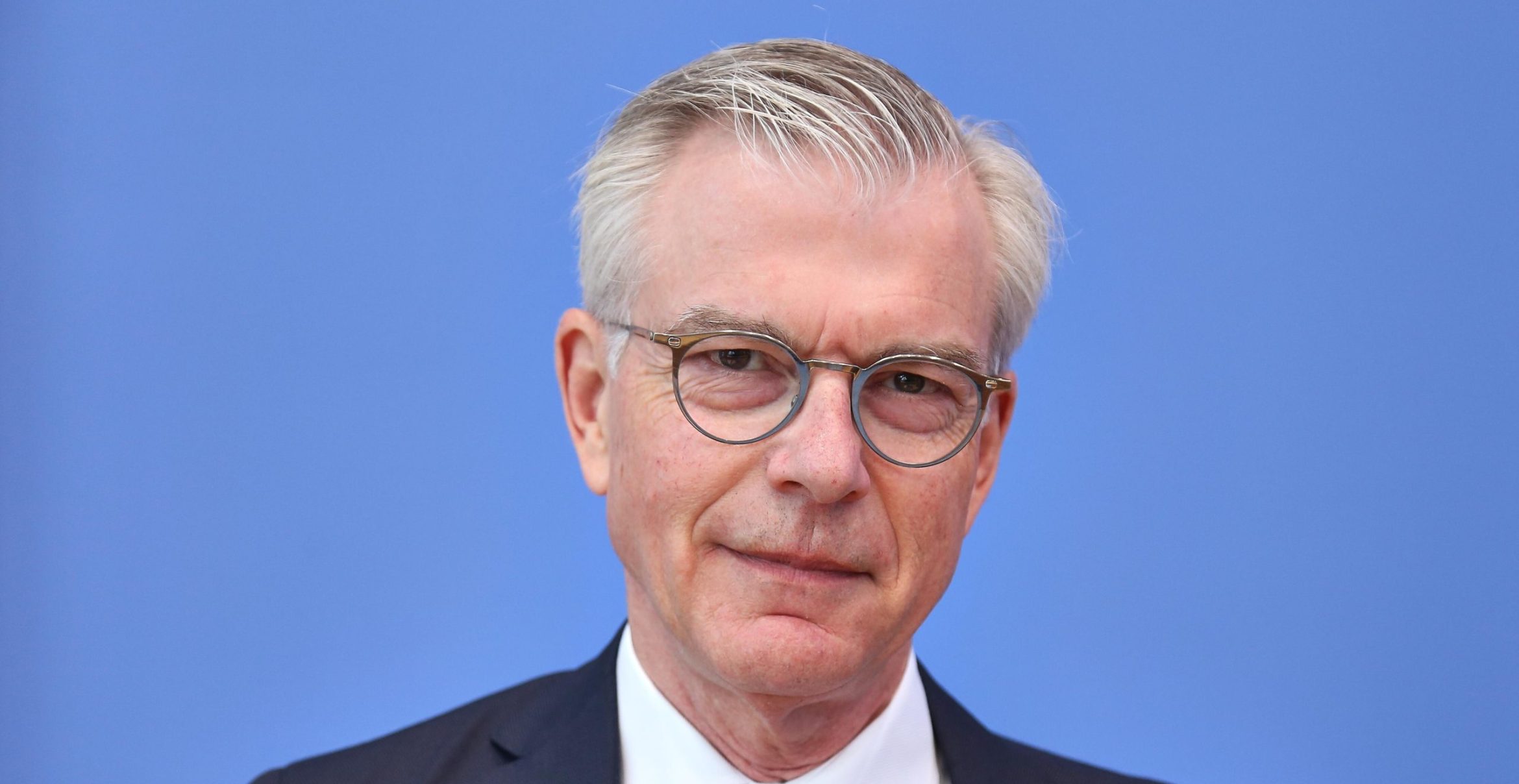 50 Milliarden Euro auf dem Prüfstand: Wirtschaftsweiser fordert Ende der Witwenrente