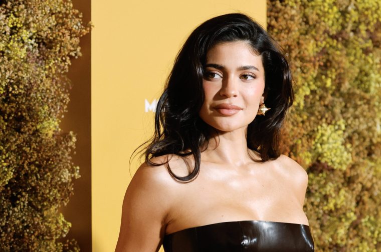 Kylie Jenners Vermögen: So viel verdient das Kardashian-Küken