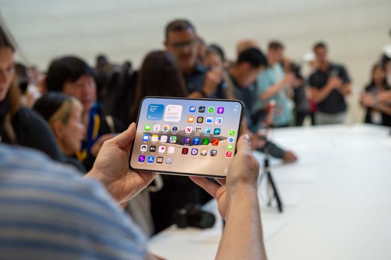 iPhone Duo: Europa zahlt mehr und bekommt weniger KI