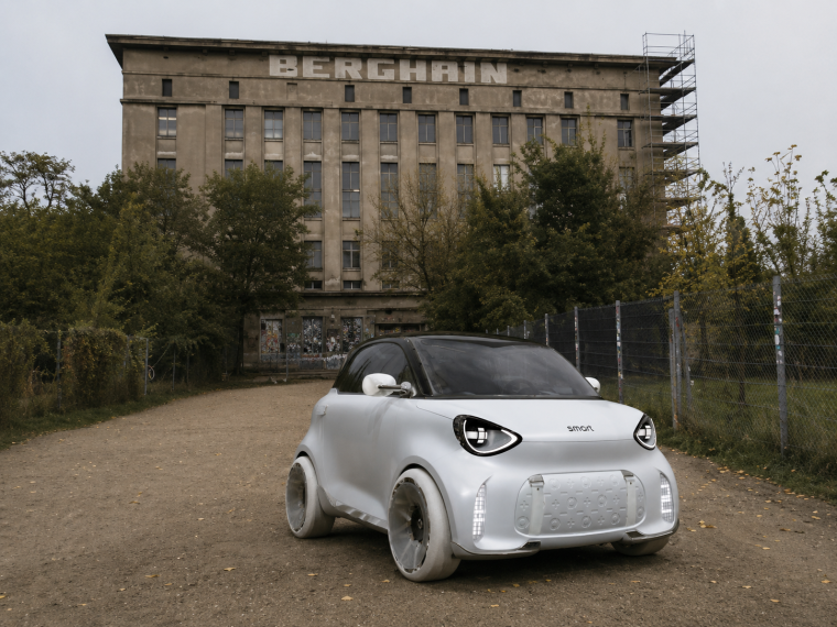 Unconventional Again: Warum sich die Premiere des neuen Smart #2 anfühlte wie eine Nacht im Berghain 